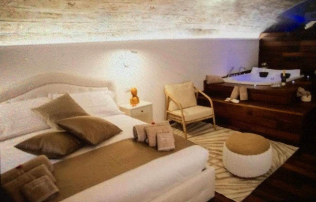Lc Luxury Apartment Bari Extérieur photo